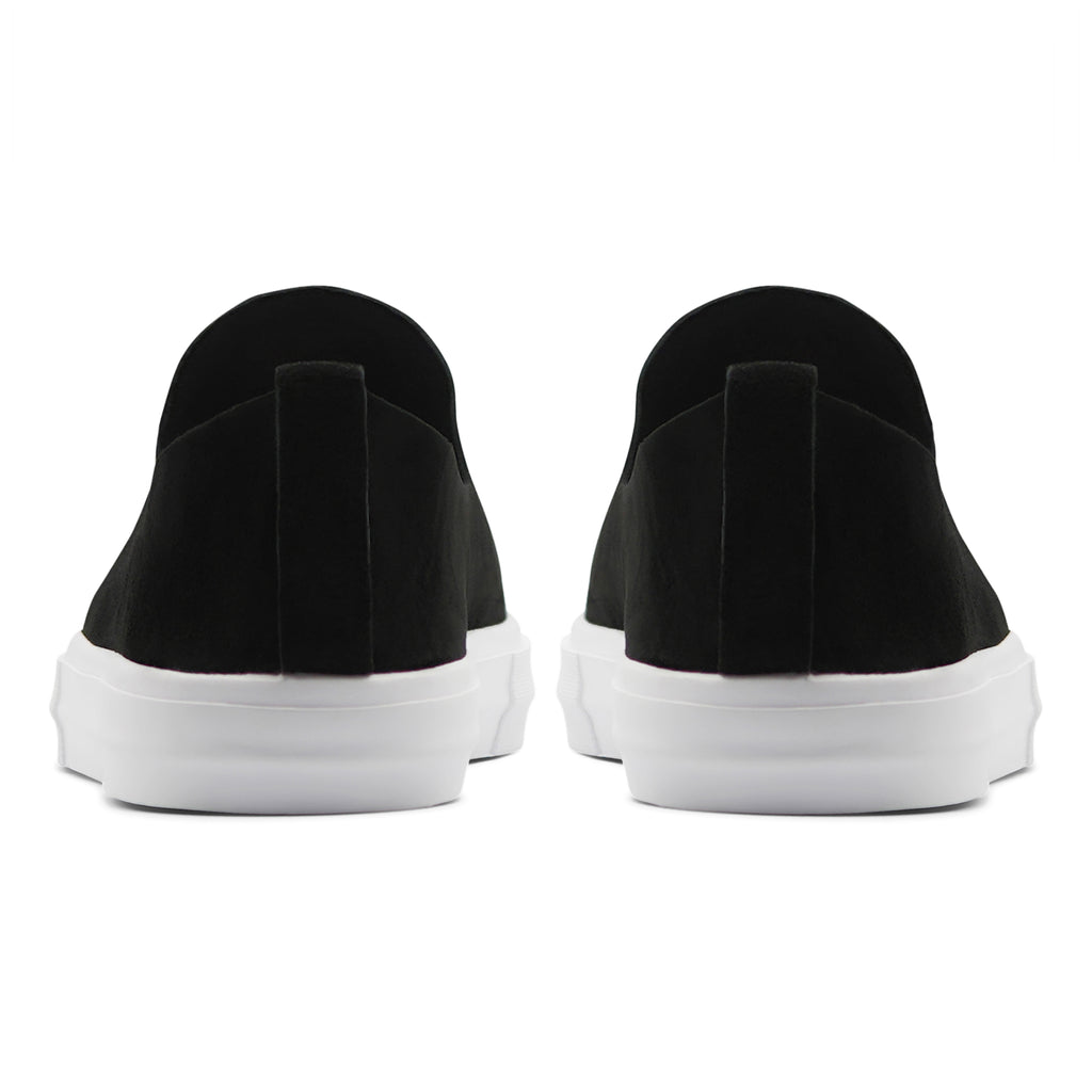 Glover / Black Pig Suede / White