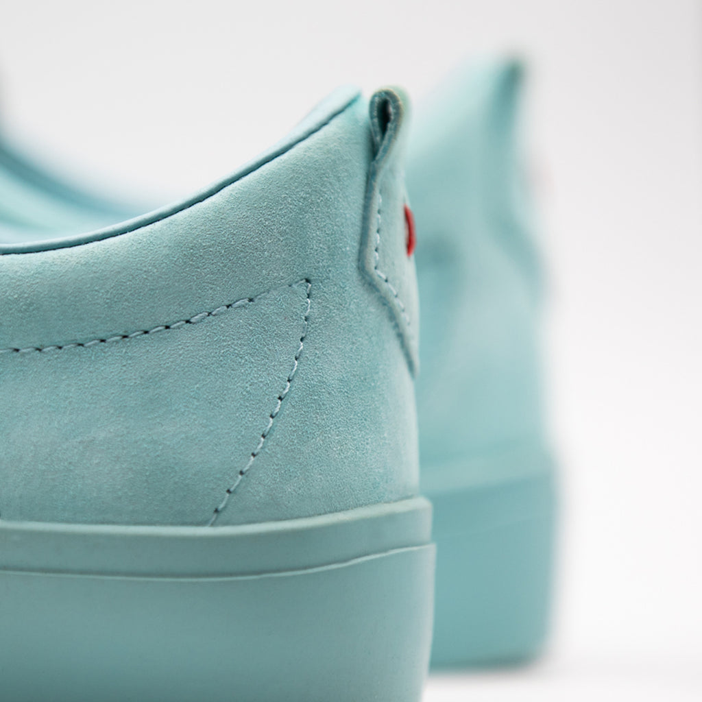 Cavell / Light Blue Pig Suede