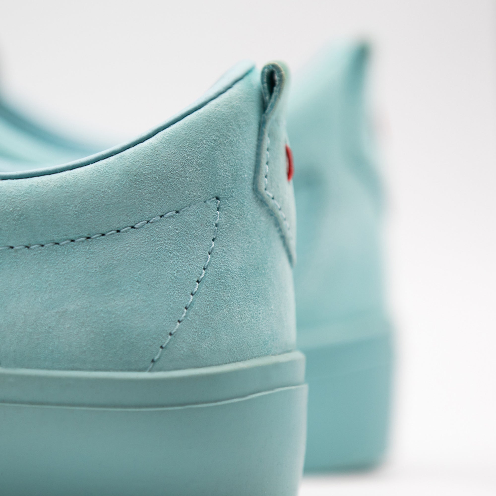Cavell / Light Blue Pig Suede