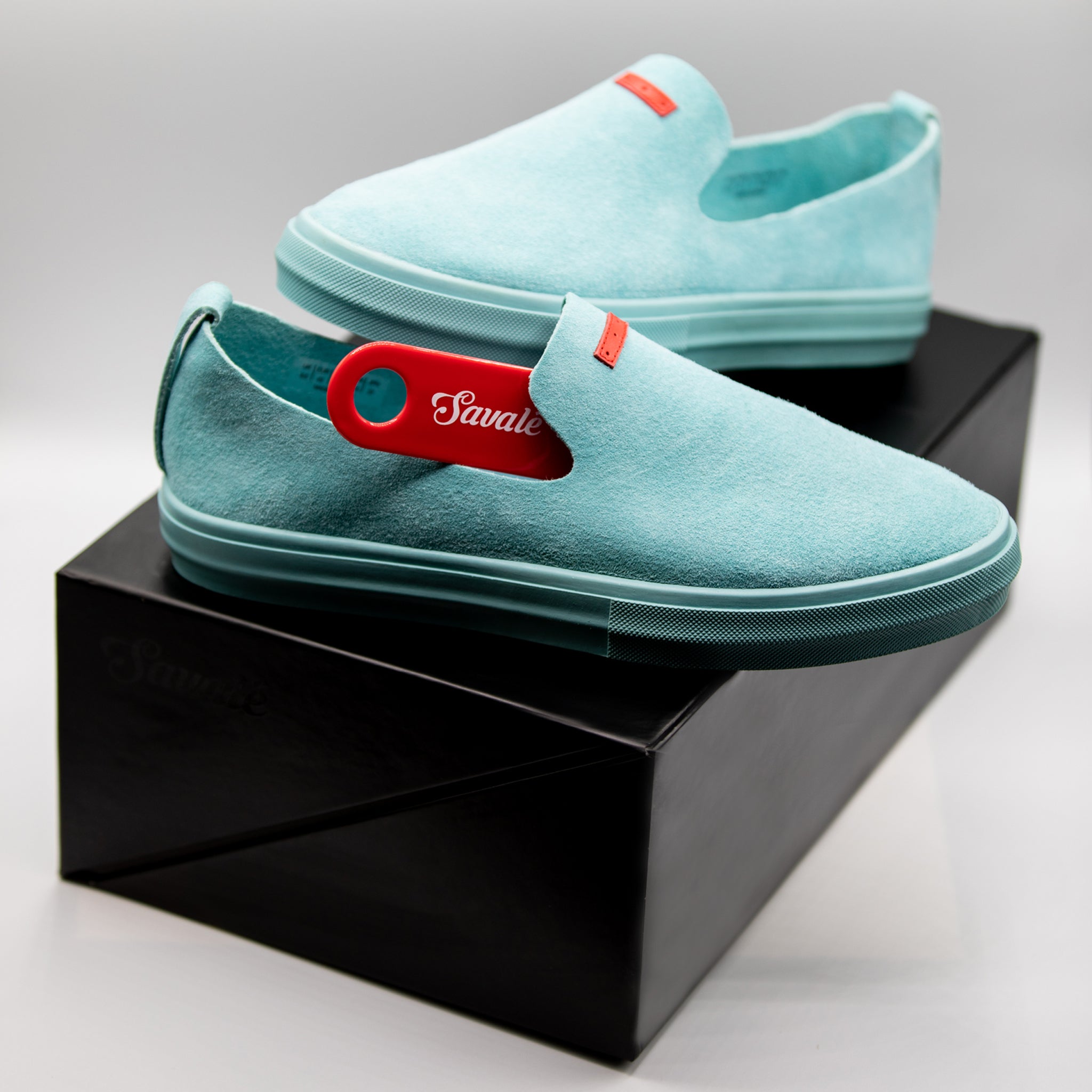Glover / Light Blue Pig Suede