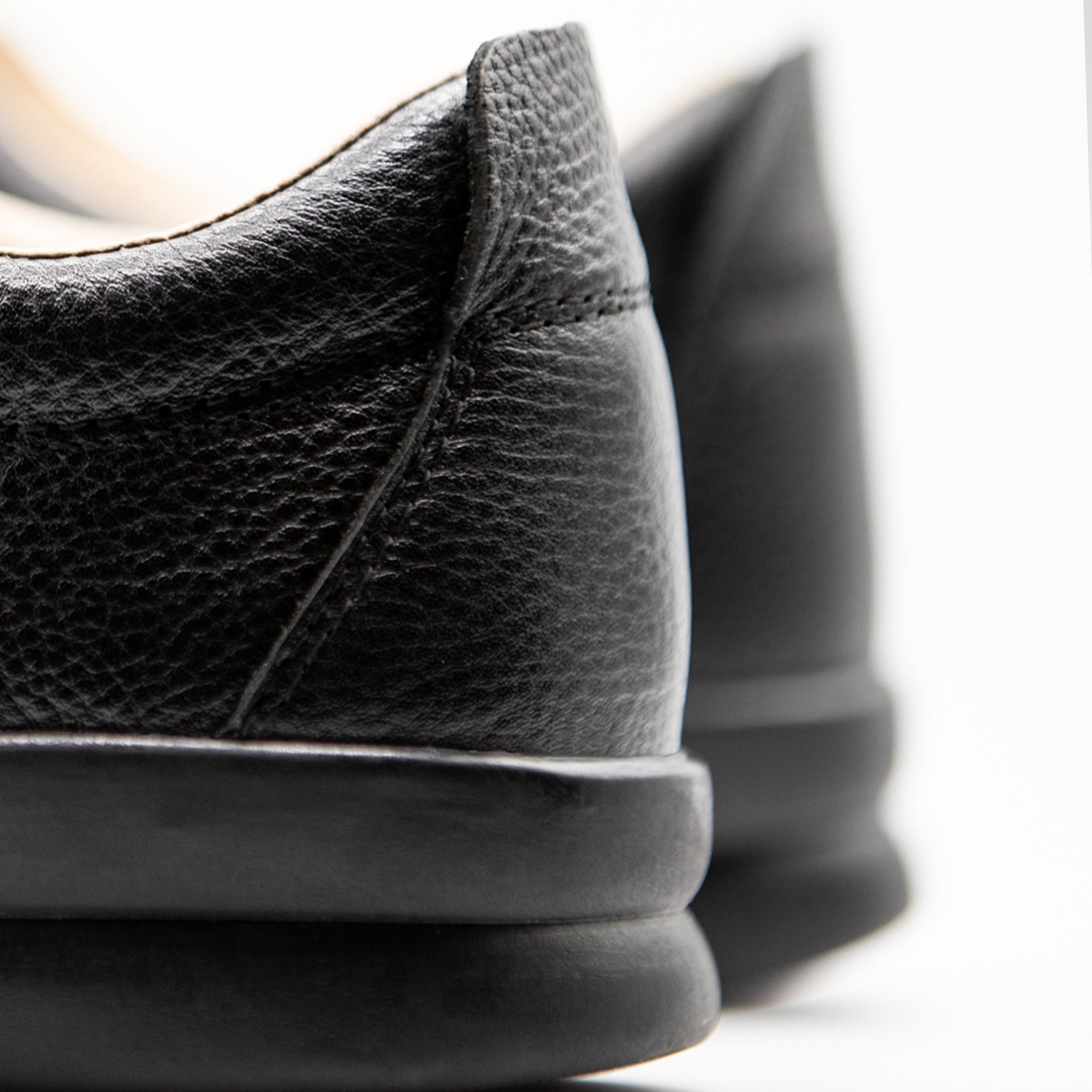 Harmann Black Full-Grain Leather / Black