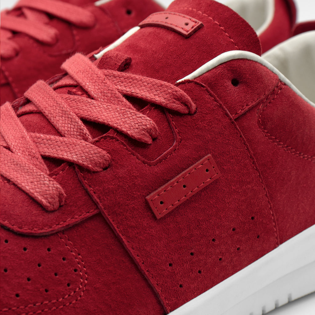 Harmann / Red Pig Suede / White