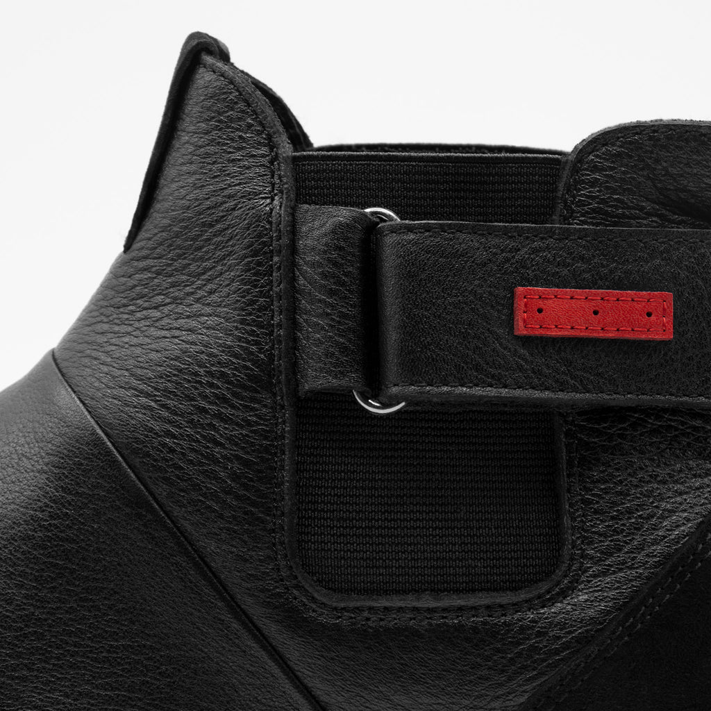 Moonrun / Black White