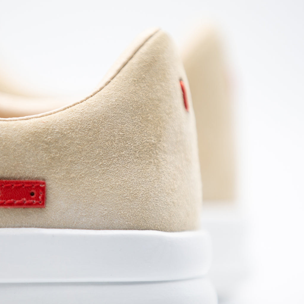 Stanley Tan Pig Suede / White